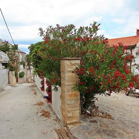 Martina Apartman Supetar